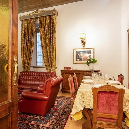 Apartment Residenza Sinibaldi - Xvii Century Experience