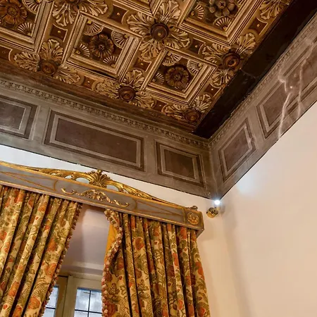 Residenza Sinibaldi - Xvii Century Experience Apartment