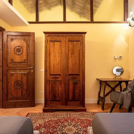 Residenza Sinibaldi - Xvii Century Experience Apartment *
