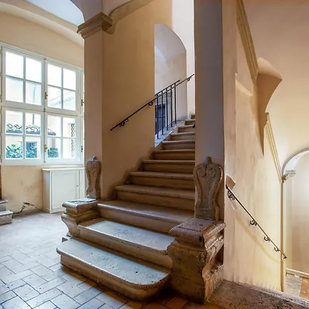 Residenza Sinibaldi - Xvii Century Experience *