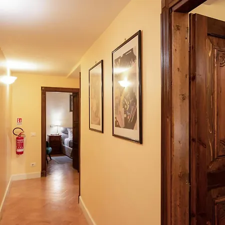 Apartment Residenza Sinibaldi - Xvii Century Experience